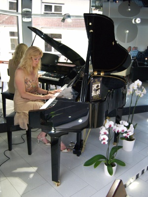 Suzuki Piano at The Raj, Kettering, Northants