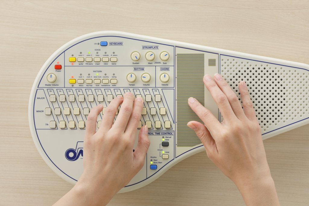 Playing the Omnichord